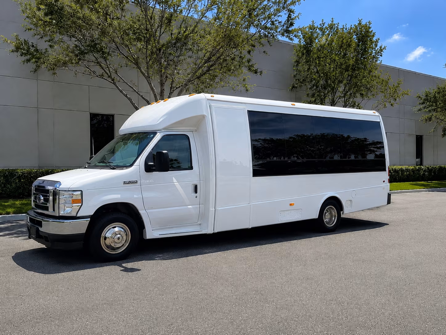 charter buses for homestead field trips to zoo miami and beyond