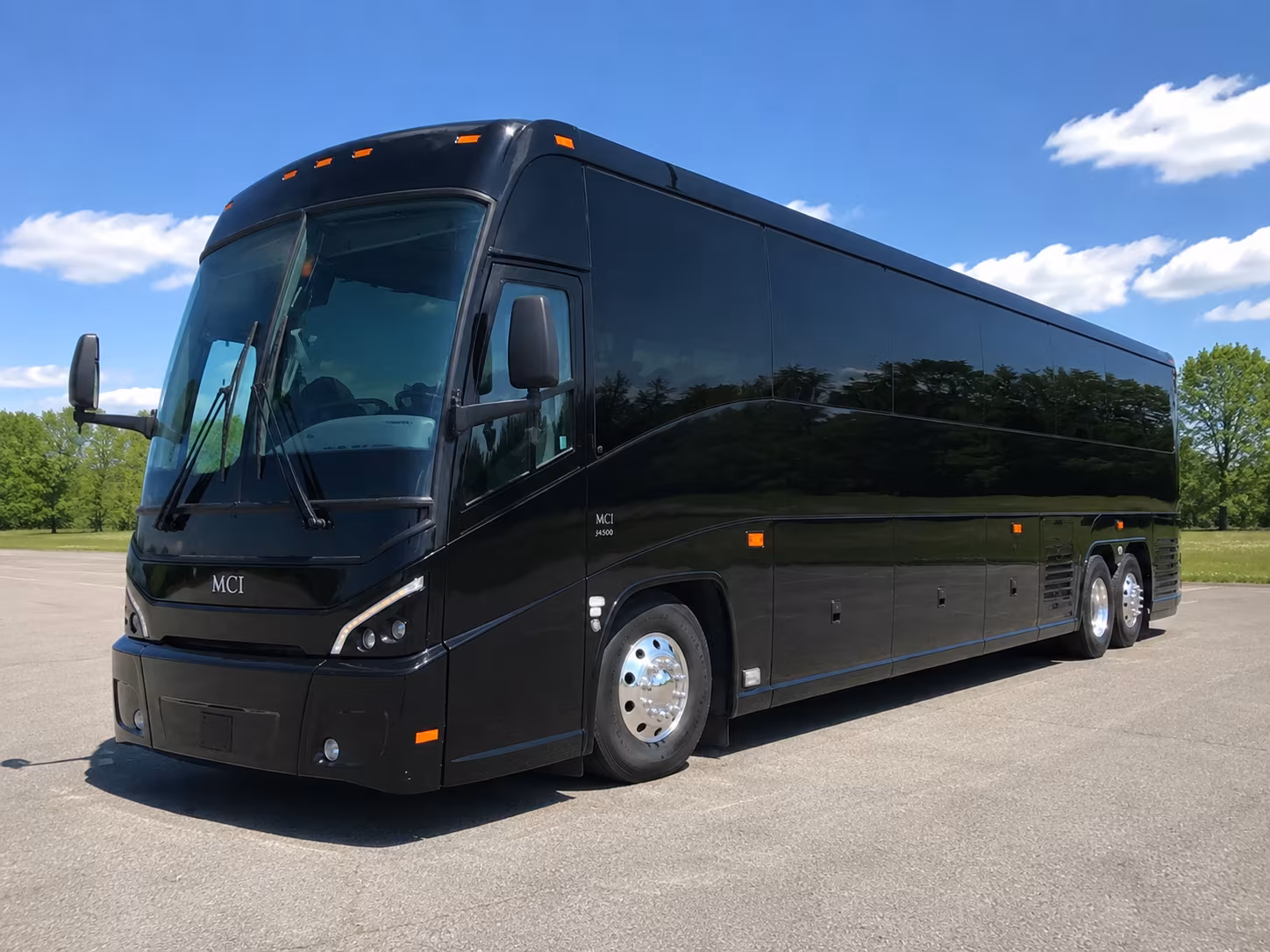 hialeah comfortable charter bus rentals for hialeah weddings