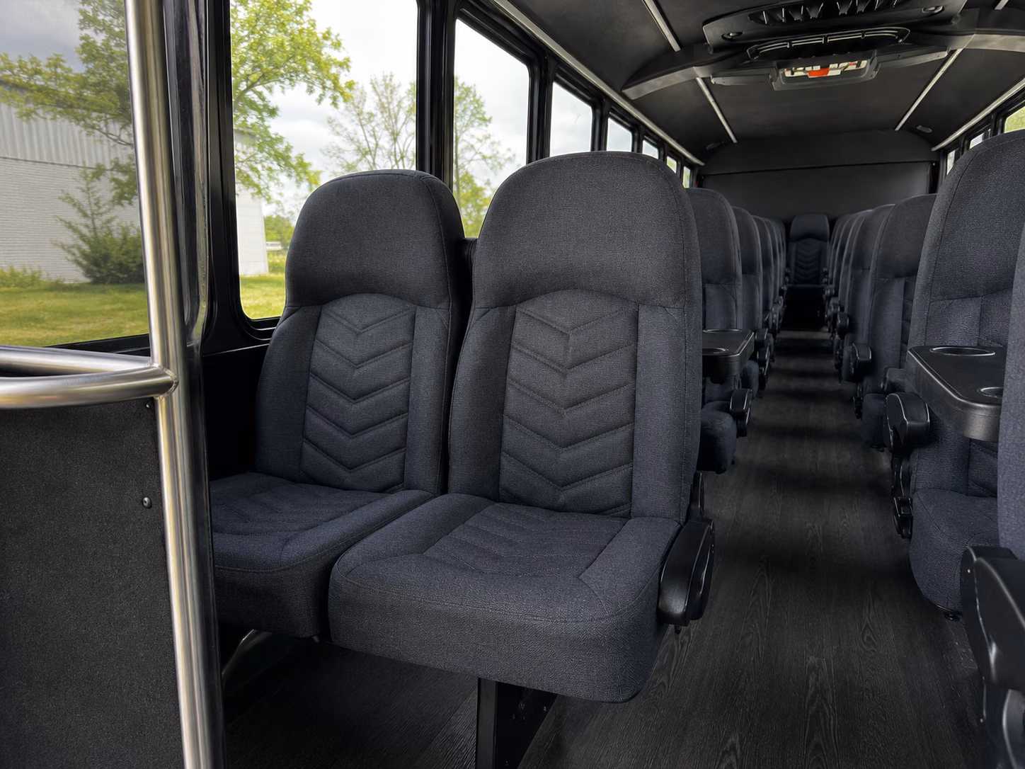 hollywood celebrate your night with hollywood prom bus rentals