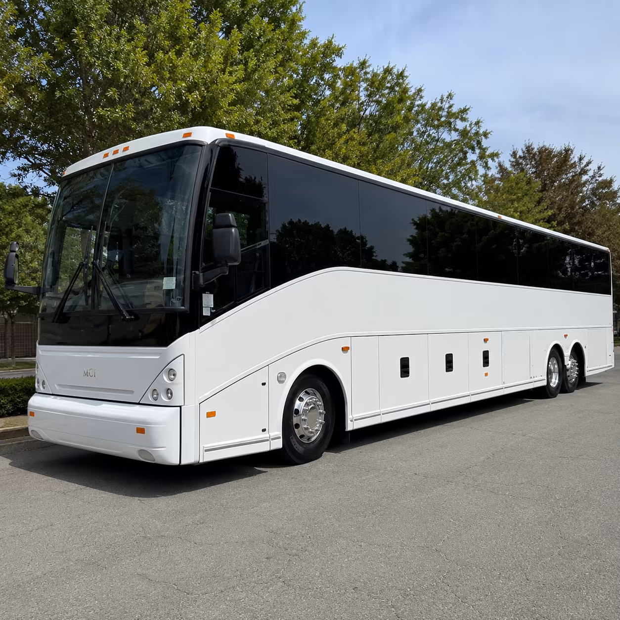 hollywood stress free employee shuttle bus rentals in hollywood
