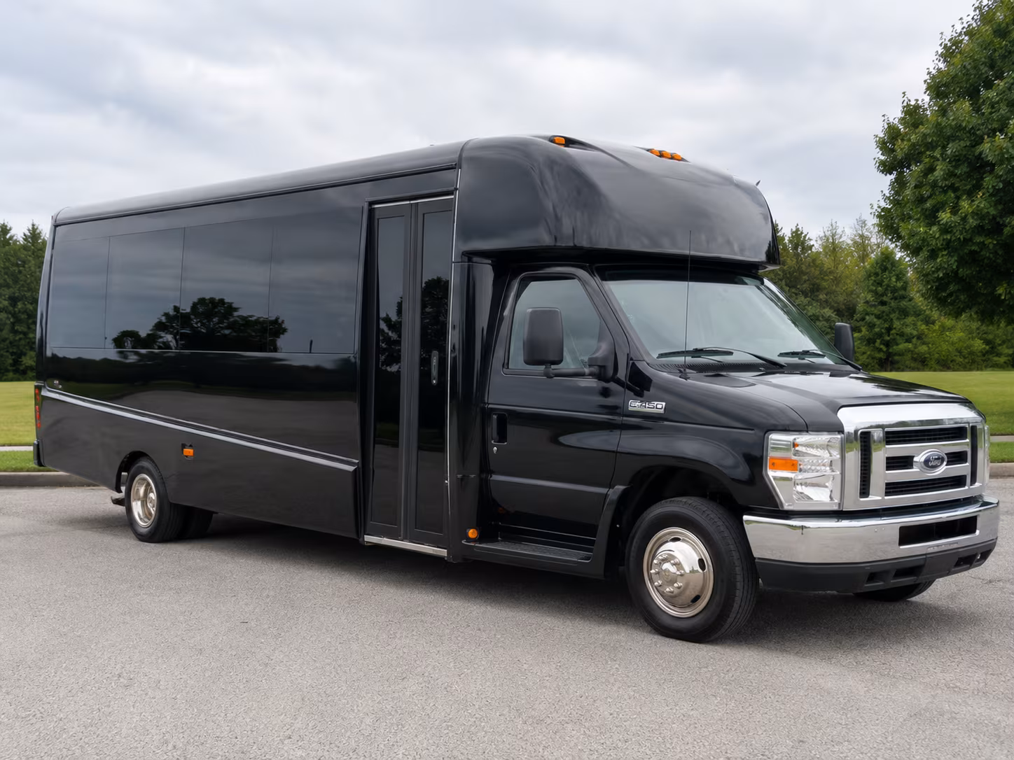 whatever your group size there s a bus in the network ready for your homestead tour
